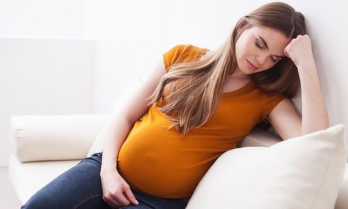 Последствия при беременности могут проявиться по-разному, инфекция способна поражать влагалище, половые губы, чаще встречается пиелонефрит