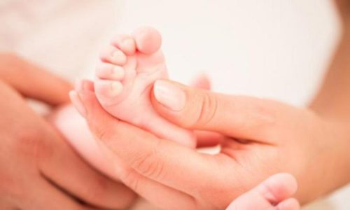 Малышам первого года жизни цистит практически не угрожает, поскольку их организм защищен материнскими антителами