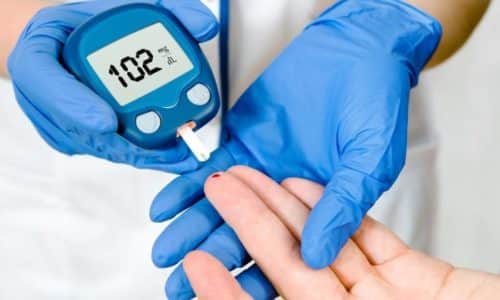 Аторвастатин способен повышать уровень глюкозы в крови, что увеличивает риск развития сахарного диабета