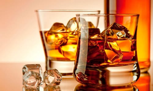 Спиртные напитки не влияют на всасывание и экскрекцию препарата