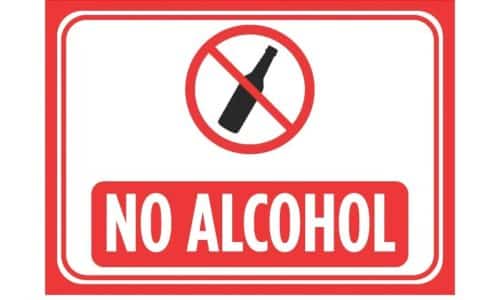 При лечении Бинавитом рекомендуется отказаться от употребления спиртных напитков