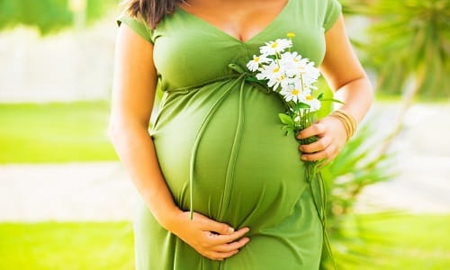 При беременности и кормлении грудью лучше воздержаться от применения препарата