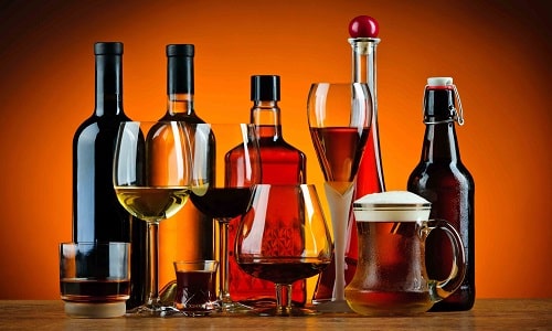 Противопоказано употребление алкоголя во избежание усиления побочных эффектов