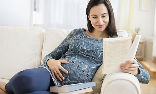 Беременным женщинам и кормящим матерям без отлучения ребенка от груди прием препарата ципролет противопоказан